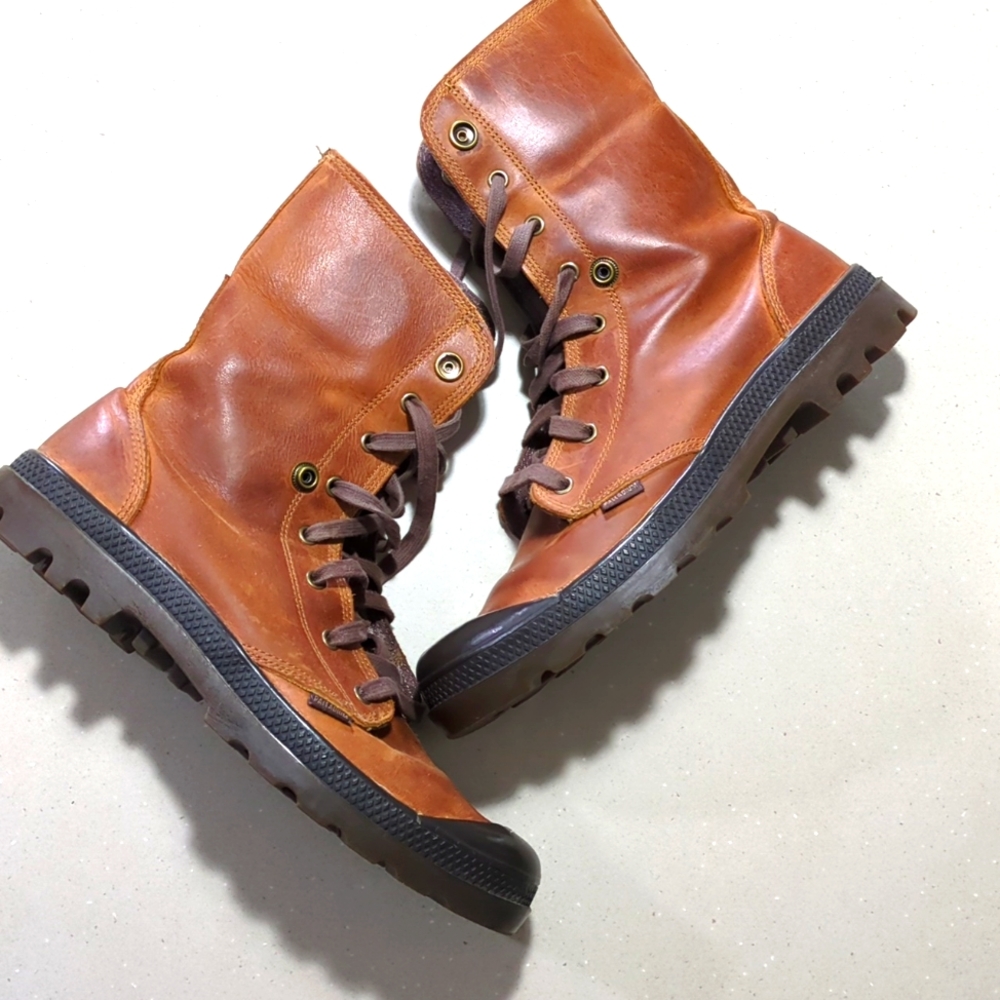 Palladium 9.5 authentic leather in brown